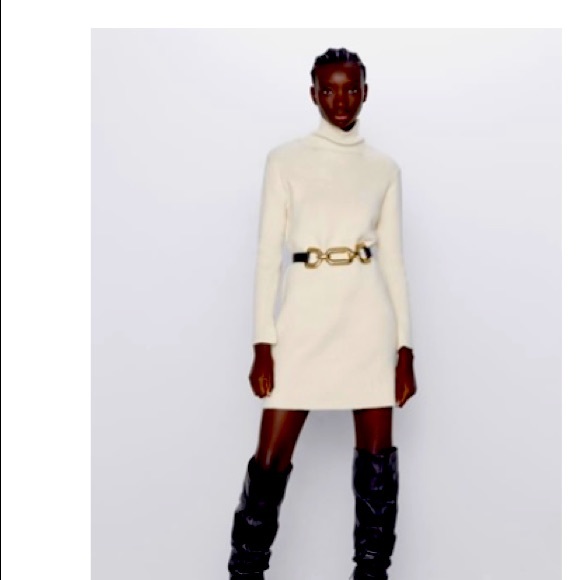 Dress - Picture 1 of 4